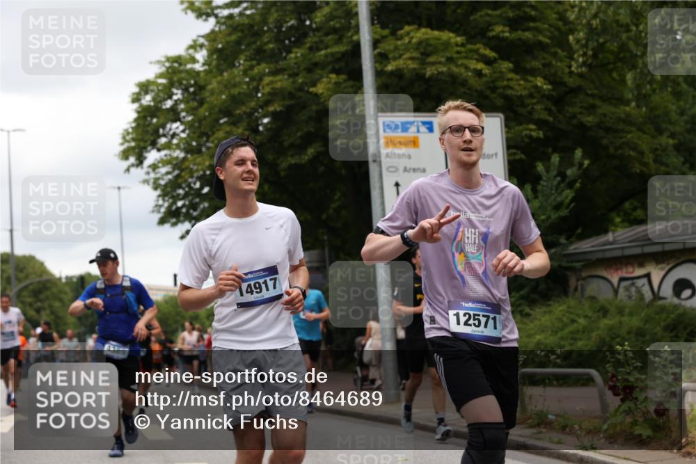 29.06.2025 - hella hamburg halbmarathon Yannick Fuchs http://msf.ph/oto/8464689 29.06.2025 10:57:04 20KM 1126, 1420, 1427, 1531, 1881, 2447, 2582, 2683, 2911, 3182, 3248, 3625, 4389, 4538, 4665, 5058, 5511, 5653, 5708, 5763, 6142, 6966, 7453, 8068, 8176, 8469, 8478, 8721, 9306, 9554, 9899, 11310, 11402, 12004, 12008, 12571, 12836, 12978, 13739, 13874, 13939, 14677, 14917, 16371, 16420, 16540, 17045, 17119, 17818, 17890, 18359, 18452, 18999, 19241 meine-sportfotos.de