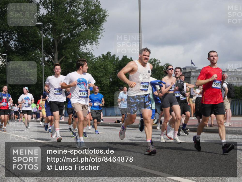 29.06.2025 - hella hamburg halbmarathon Luisa Fischer http://msf.ph/oto/8464878 29.06.2025 09:56:30 Kennedybrücke 16466, 1613, 4247, 16475, 17363, 1887, 1662, 077, 2270, 1670, 5532, 1466, 1902, 2270, 2516, 2937, 3414, 3852, 4140, 4235, 4247, 5115, 5362, 5528, 5532, 5650, 7385, 8023, 8269, 9965, 10792 meine-sportfotos.de