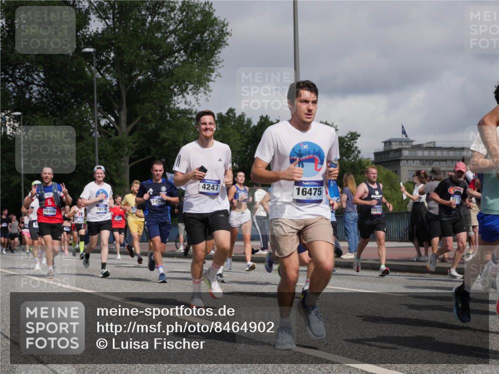29.06.2025 - hella hamburg halbmarathon Luisa Fischer http://msf.ph/oto/8464902 29.06.2025 09:56:31 Kennedybrücke 6, 1461, 16466, 16136, 4247, 16475, 3852, 5115, 1466, 1902, 2270, 2516, 3852, 4140, 4235, 4247, 5115, 5362, 5528, 5532, 5650, 7385, 8023, 8269, 10792 meine-sportfotos.de