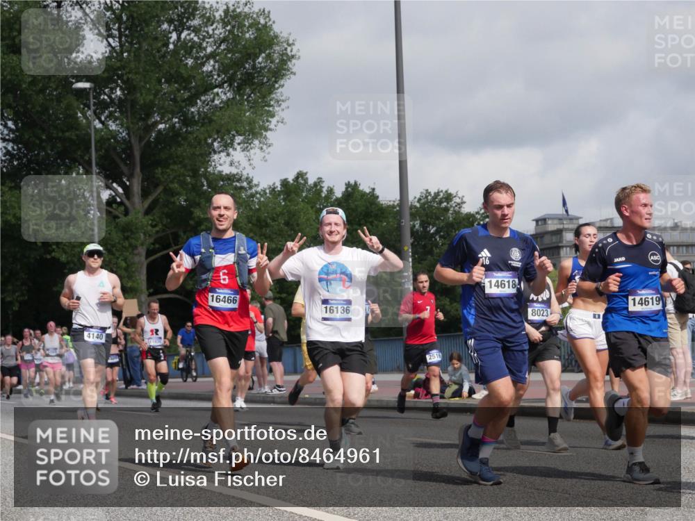 29.06.2025 - hella hamburg halbmarathon Luisa Fischer http://msf.ph/oto/8464961 29.06.2025 09:56:33 Kennedybrücke 4140, 11936, 16466, 16136, 2516, 14618, 8023, 14619, 1424, 1466, 1902, 2270, 2516, 3852, 4140, 4235, 4237, 4247, 5115, 5528, 5532, 5650, 7385, 8023, 8269, 8928, 9105, 10792 meine-sportfotos.de