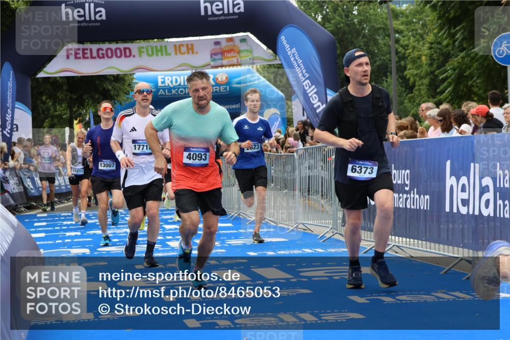 29.06.2025 - hella hamburg halbmarathon Strokosch-Dieckow http://msf.ph/oto/8465053 29.06.2025 10:47:09 Ziel 1460, 2623, 4093, 5472, 6134, 6373, 6700, 6716, 7480, 7908, 9794, 10208, 10211, 12579, 13007, 13672, 15684, 16286, 17718, 17915, 18856 meine-sportfotos.de