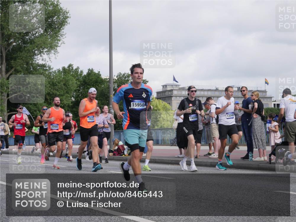 29.06.2025 - hella hamburg halbmarathon Luisa Fischer http://msf.ph/oto/8465443 29.06.2025 09:56:49 Kennedybrücke 18509, 98, 2098, 14541, 2823, 15950, 16316, 13348, 1098, 1171, 1413, 1476, 1892, 2098, 2188, 2823, 2842, 3477, 4183, 4185, 4270, 6198, 6266, 6831, 8743, 9619, 9815, 10237 meine-sportfotos.de