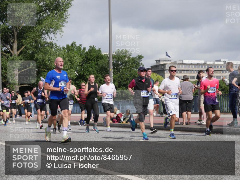 29.06.2025 - hella hamburg halbmarathon Luisa Fischer http://msf.ph/oto/8465957 29.06.2025 09:57:18 Kennedybrücke 14248, 6290, 8915, 11422, 17710, 1942, 2442, 84, 4017, 1119, 12413, 1119, 1342, 1942, 2222, 2367, 2442, 2561, 2670, 2889, 3562, 4017, 5447, 5884, 6290, 6978, 7274, 7297, 8482, 8698, 8916, 9924, 10057 meine-sportfotos.de