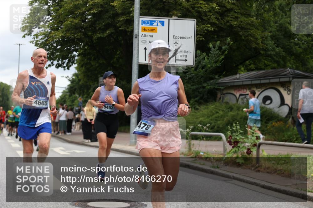 29.06.2025 - hella hamburg halbmarathon Yannick Fuchs http://msf.ph/oto/8466270 29.06.2025 10:57:17 20KM 1126, 1184, 1722, 1724, 1881, 1940, 1992, 2424, 3182, 3248, 3360, 4370, 4538, 4665, 5058, 5511, 5653, 5708, 5734, 5763, 6142, 6631, 7243, 7333, 8176, 8469, 8478, 8721, 8822, 9124, 9439, 9554, 9681, 9899, 10128, 10866, 11402, 12513, 12836, 13528, 13551, 13739, 14313, 15137, 15516, 15550, 16371, 16420, 16478, 16540, 16872, 17045, 17757, 17818, 17890, 18028, 18355, 18359, 18452, 18999, 19241 meine-sportfotos.de