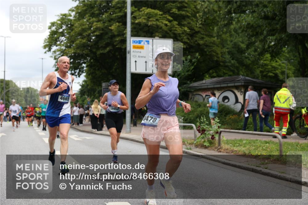 29.06.2025 - hella hamburg halbmarathon Yannick Fuchs http://msf.ph/oto/8466308 29.06.2025 10:57:17 20KM 1126, 1184, 1722, 1724, 1881, 1940, 1992, 2424, 3182, 3248, 3360, 4370, 4538, 4665, 5058, 5511, 5653, 5708, 5734, 5763, 6142, 6631, 7243, 7333, 8176, 8469, 8478, 8721, 8822, 9124, 9439, 9554, 9681, 9899, 10128, 10866, 11402, 12513, 12836, 13528, 13551, 13739, 14313, 15137, 15516, 15550, 16371, 16420, 16478, 16540, 16872, 17045, 17757, 17818, 17890, 18028, 18355, 18359, 18452, 18999, 19241 meine-sportfotos.de