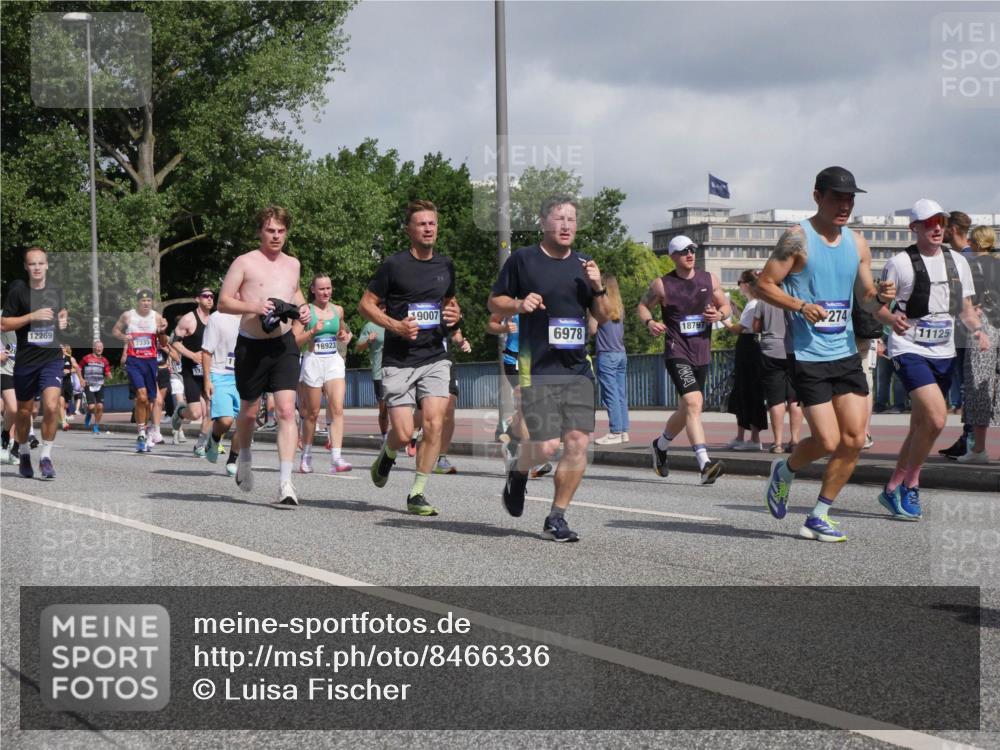 29.06.2025 - hella hamburg halbmarathon Luisa Fischer http://msf.ph/oto/8466336 29.06.2025 09:57:28 Kennedybrücke 19007, 12269, 274, 7335, 6978, 18797, 18923, 11125, 1817, 2222, 2670, 2816, 2955, 6290, 6978, 6991, 7274, 7335, 7508, 7908, 8698, 8981, 9038, 9710, 9924, 9931 meine-sportfotos.de