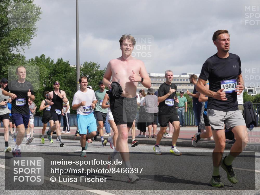 29.06.2025 - hella hamburg halbmarathon Luisa Fischer http://msf.ph/oto/8466397 29.06.2025 09:57:30 Kennedybrücke 12269, 1837, 7544, 11518, 6991, 19007, 1817, 2816, 2955, 6978, 6991, 7274, 7335, 7508, 7908, 8657, 8981, 9038, 9710, 9924, 9931 meine-sportfotos.de