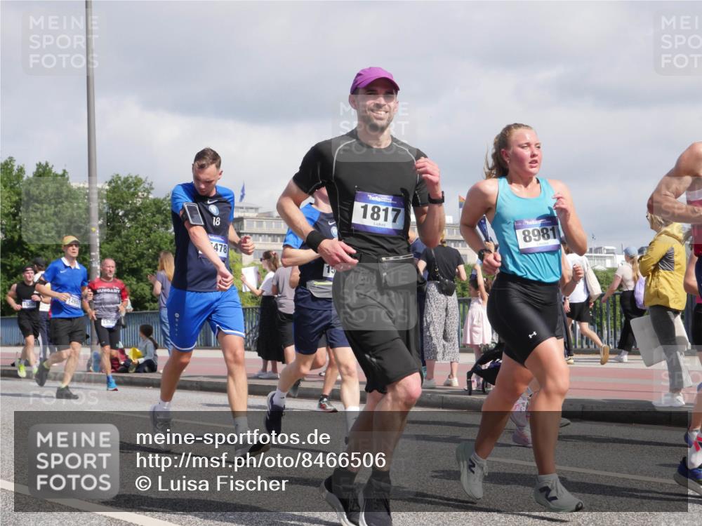 29.06.2025 - hella hamburg halbmarathon Luisa Fischer http://msf.ph/oto/8466506 29.06.2025 09:57:34 Kennedybrücke 12657, 15350, 18, 478, 1817, 8981, 1549, 1817, 2816, 2955, 6389, 6923, 7335, 7508, 7908, 8657, 8981, 9038, 9661, 9931 meine-sportfotos.de