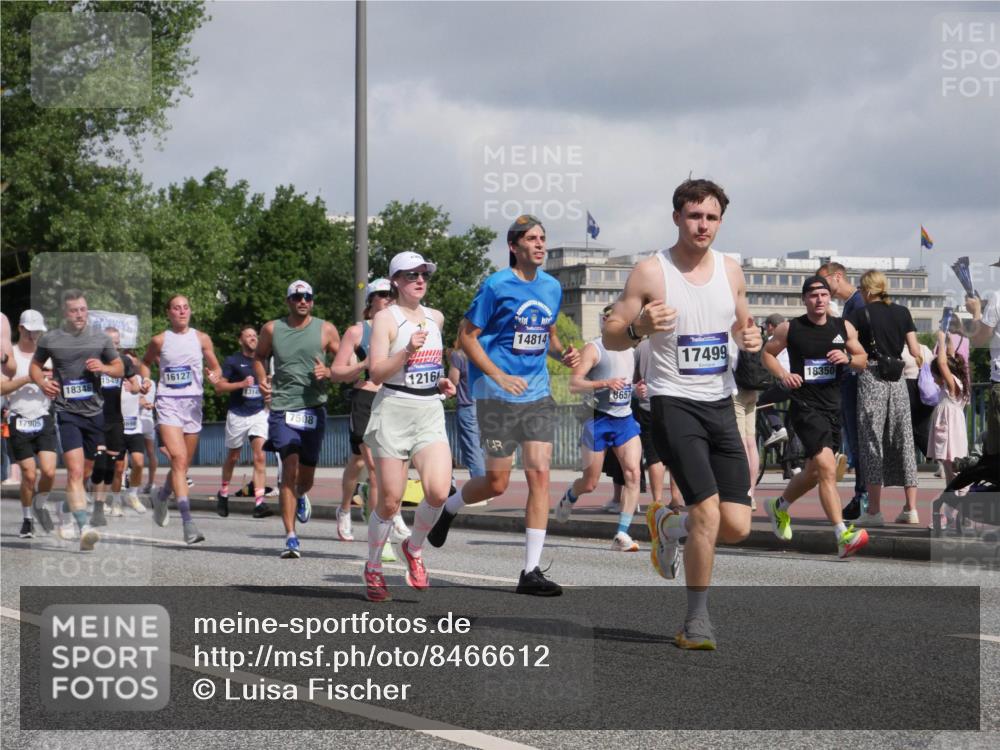 29.06.2025 - hella hamburg halbmarathon Luisa Fischer http://msf.ph/oto/8466612 29.06.2025 09:57:37 Kennedybrücke 17905, 18346, 1549, 16127, 1314, 7508, 1216, 14814, 43, 8657, 17499, 18350, 1549, 2592, 2596, 2955, 6389, 6723, 6923, 7508, 7908, 8657, 9661, 9931 meine-sportfotos.de