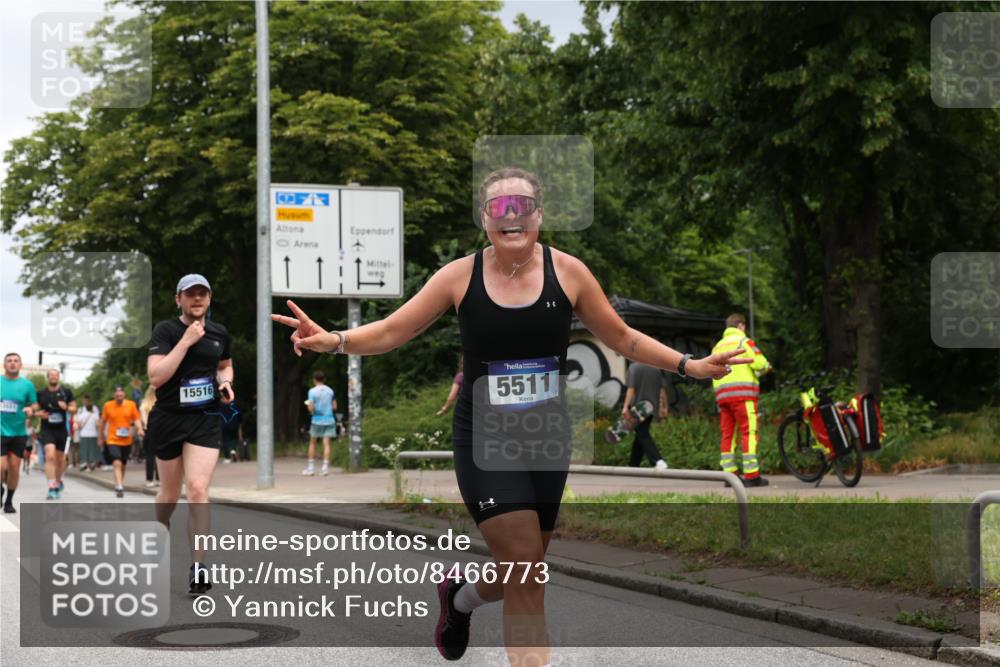 29.06.2025 - hella hamburg halbmarathon Yannick Fuchs http://msf.ph/oto/8466773 29.06.2025 10:57:21 20KM 1184, 1316, 1722, 1724, 1881, 1940, 1992, 2424, 3360, 4370, 4538, 4665, 5058, 5511, 5653, 5708, 5734, 6142, 6631, 7243, 7333, 8469, 8478, 8822, 9124, 9439, 9554, 9681, 9899, 10128, 10866, 11402, 12513, 13528, 13551, 14313, 15137, 15516, 15550, 16371, 16420, 16478, 16540, 16872, 17045, 17757, 17890, 17894, 18028, 18122, 18355, 18359, 18452, 18999, 19241 meine-sportfotos.de