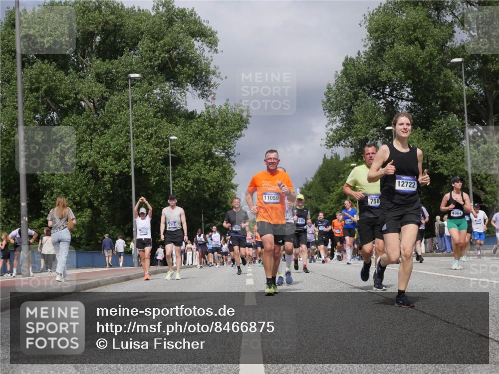 29.06.2025 - hella hamburg halbmarathon Luisa Fischer http://msf.ph/oto/8466875 29.06.2025 10:42:15 Kennedybrücke 19028, 8718, 7350, 11059, 758, 12722, 4964, 1451, 1856, 1883, 2524, 2534, 2660, 3307, 3726, 4028, 4410, 4603, 4964, 5617, 5684, 5735, 7341, 7350, 7589 meine-sportfotos.de