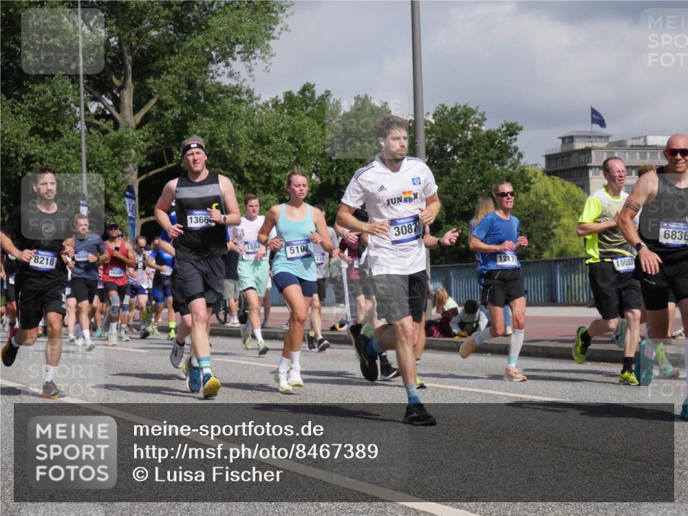 29.06.2025 - hella hamburg halbmarathon Luisa Fischer http://msf.ph/oto/8467389 29.06.2025 09:58:03 Kennedybrücke 8218, 1650, 16269, 1366, 1884, 5102, 333, 3087, 21, 1, 6836, 12171, 10053, 1884, 2287, 2411, 2708, 3087, 3435, 3747, 3985, 4093, 4121, 5102, 5459, 5638, 5915, 6027, 6054, 6158, 6421, 6532, 6662, 6836, 7052, 7659, 8153, 8218, 8371, 8487, 8577, 8693, 8720, 8927, 9032, 9386, 9529, 9649, 9786, 9959, 10053, 10184 meine-sportfotos.de
