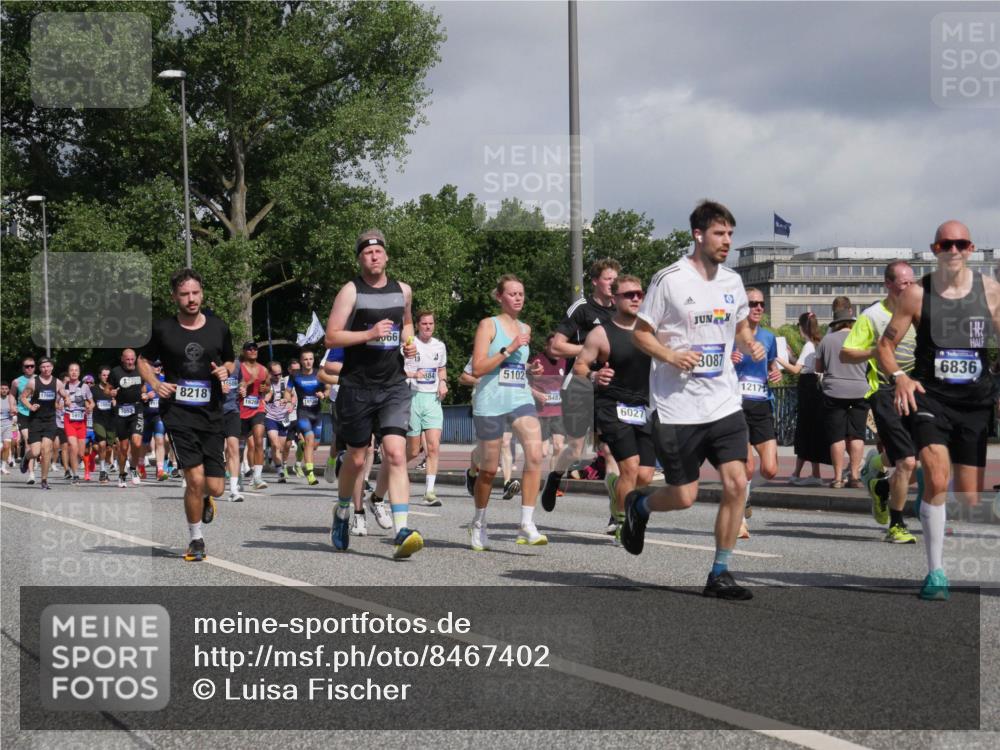 29.06.2025 - hella hamburg halbmarathon Luisa Fischer http://msf.ph/oto/8467402 29.06.2025 09:58:04 Kennedybrücke 17669, 8218, 1626, 1912, 5915, 066, 884, 5102, 6027, 3087, 12171, 6836, 1683, 1884, 2287, 2411, 2706, 2708, 3087, 3435, 3747, 3985, 4093, 4121, 4189, 5102, 5459, 5638, 5915, 6027, 6054, 6421, 6532, 6662, 6836, 7052, 7659, 8153, 8218, 8371, 8487, 8577, 8693, 8720, 8927, 9386, 9529, 9786, 9959, 10053, 10115, 10184 meine-sportfotos.de