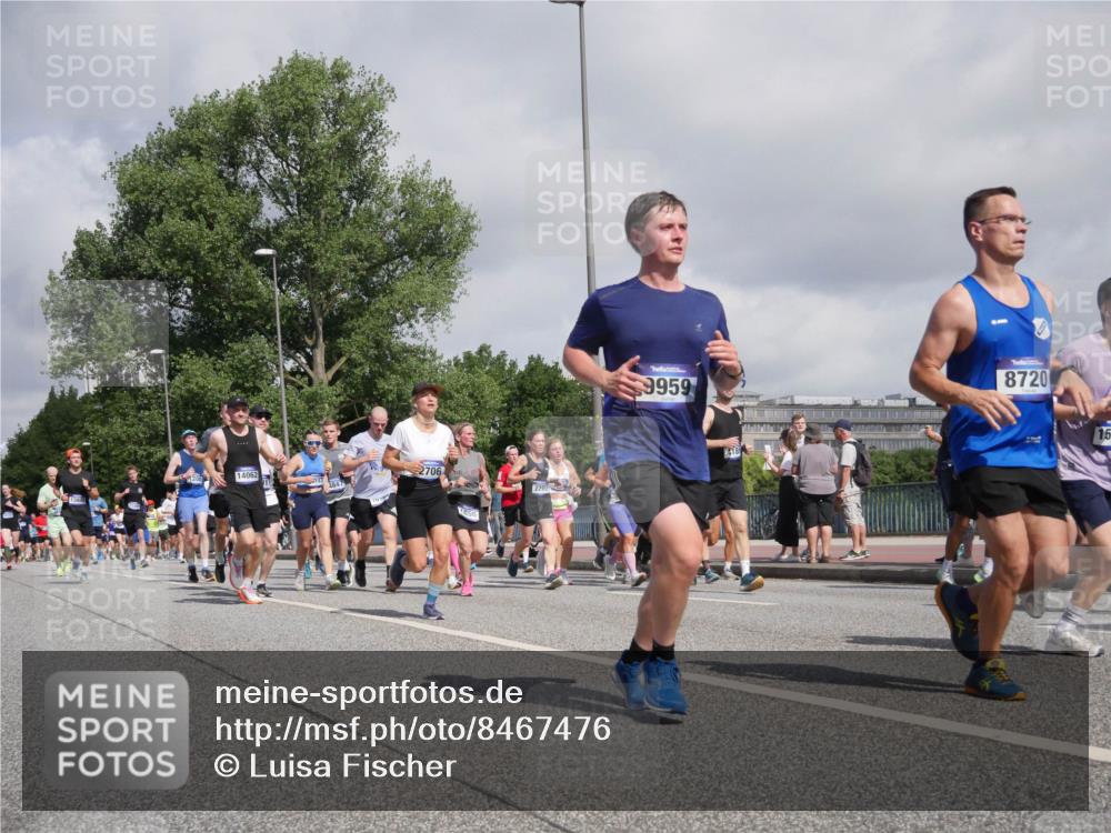 29.06.2025 - hella hamburg halbmarathon Luisa Fischer http://msf.ph/oto/8467476 29.06.2025 09:58:14 Kennedybrücke 14062, 2706, 696, 9959, 4189, 8720, 15, 1200, 1630, 1683, 1696, 2207, 2706, 3213, 3985, 4121, 4189, 4345, 4847, 4890, 5421, 5459, 6009, 6054, 6421, 6532, 6691, 6938, 7312, 7367, 8139, 8153, 8205, 8216, 8302, 8454, 8577, 8720, 8856, 8899, 8955, 9959, 10115, 10263 meine-sportfotos.de