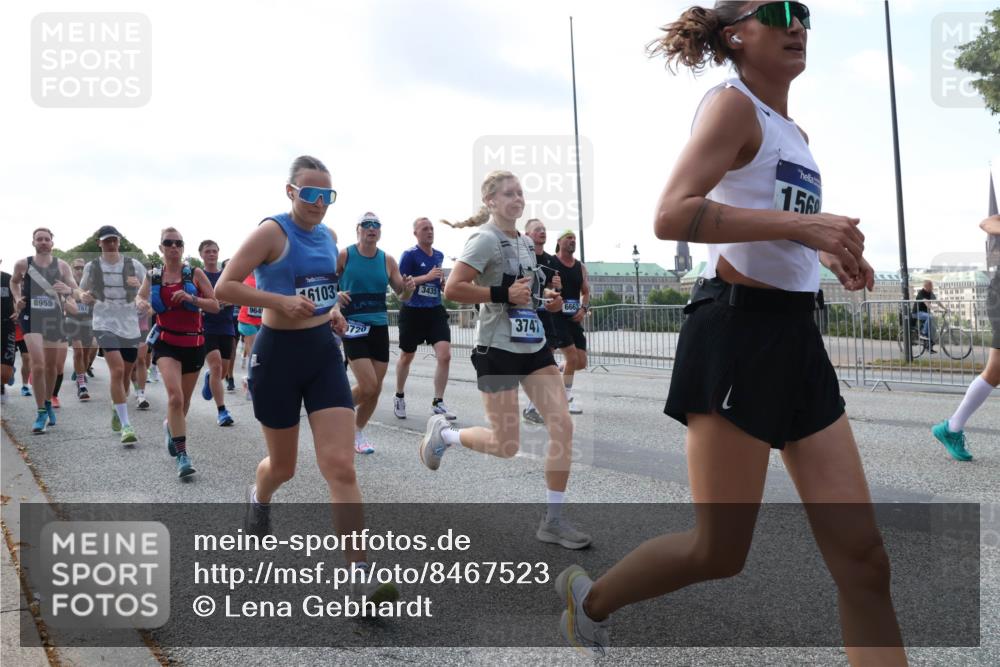 29.06.2025 - hella hamburg halbmarathon Lena Gebhardt http://msf.ph/oto/8467523 29.06.2025 09:55:19 Lombardsbrücke 8955, 287, 6103, 720, 3435, 3747, 6662, 156, 1120, 1151, 1200, 1683, 1696, 1706, 1884, 1976, 2207, 2274, 2287, 2367, 2411, 2592, 2596, 2706, 2816, 3087, 3208, 3209, 3213, 3258, 3435, 3747, 3985, 4093, 4121, 4189, 4832, 4847, 4890, 4938, 5102, 5399, 5459, 5638, 5705, 5708, 5915, 6027, 6054, 6158, 6290, 6389, 6421, 6532, 6662, 6836, 6923, 6938, 6991, 7052, 7312, 7335, 7659, 7908, 8371, 8437, 8487, 8693, 8889, 8981, 9031, 9093, 9159, 9476, 9661, 9710, 9869, 9931, 11333 meine-sportfotos.de