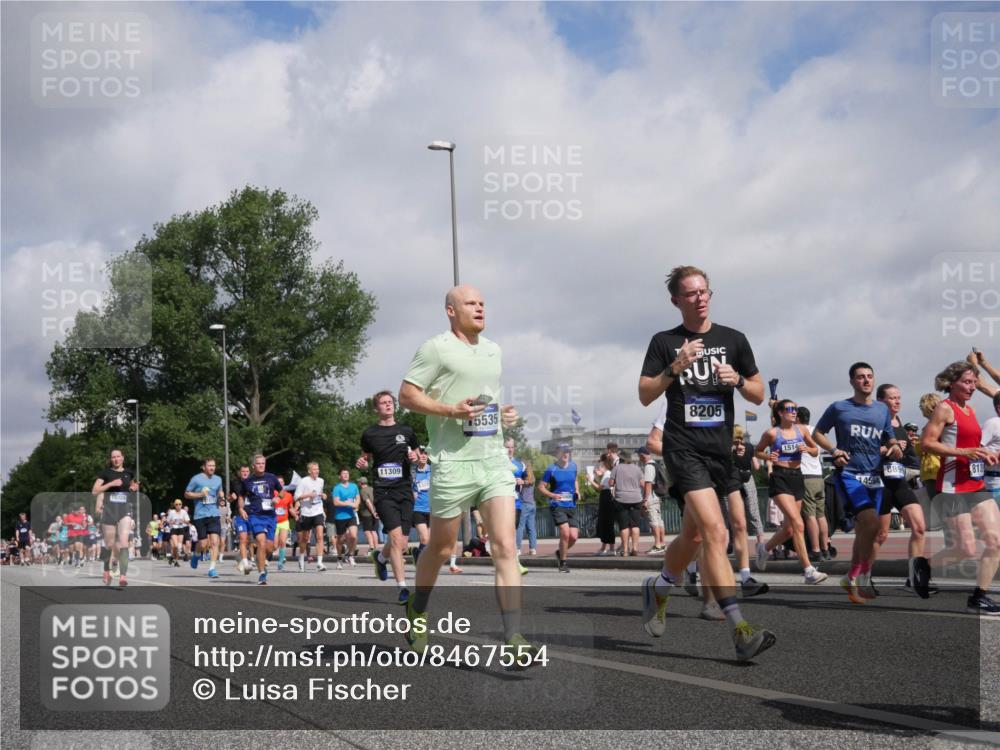 29.06.2025 - hella hamburg halbmarathon Luisa Fischer http://msf.ph/oto/8467554 29.06.2025 09:58:20 Kennedybrücke 18324, 11309, 15535, 8205, 1514, 8899, 813, 1459, 1200, 1630, 1706, 3213, 3692, 4088, 4324, 4345, 4601, 5421, 6009, 7056, 7312, 7367, 8139, 8205, 8216, 8234, 8302, 8899, 8955, 8977, 10263 meine-sportfotos.de