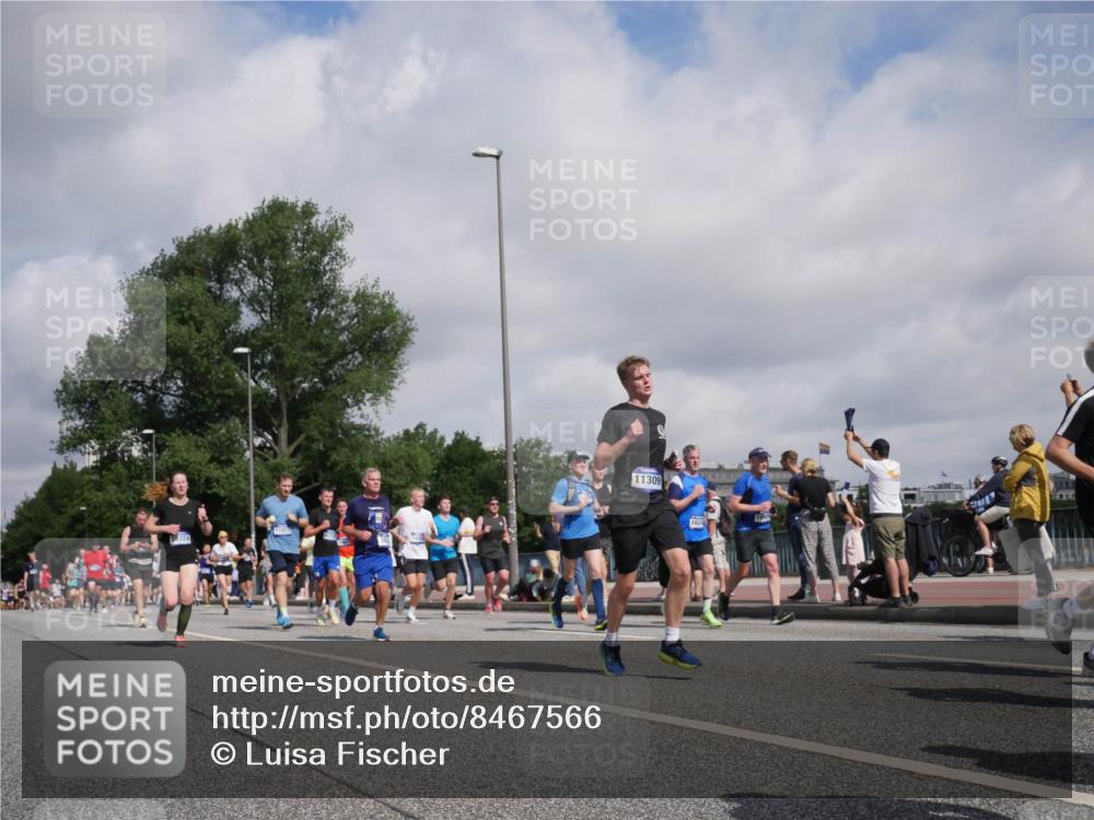29.06.2025 - hella hamburg halbmarathon Luisa Fischer http://msf.ph/oto/8467566 29.06.2025 09:58:21 Kennedybrücke 11977, 11309, 1624, 1200, 1461, 1630, 1706, 3692, 4088, 4324, 4345, 4601, 5421, 6009, 7056, 7312, 7367, 8139, 8205, 8216, 8234, 8899, 8955, 8977, 10263 meine-sportfotos.de