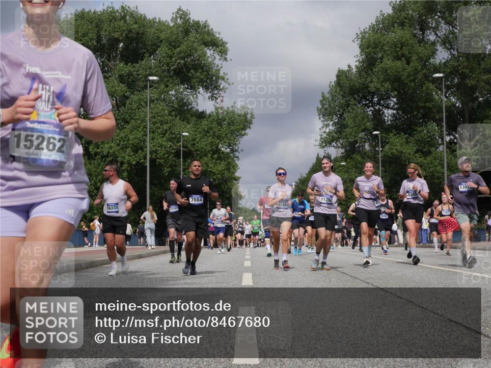 29.06.2025 - hella hamburg halbmarathon Luisa Fischer http://msf.ph/oto/8467680 29.06.2025 10:42:36 Kennedybrücke 15262, 11382, 7684, 11381, 16335, 2745, 9393, 63, 14871, 1392, 2498, 2893, 6342, 6343, 6611, 7263, 7684, 8243, 8367, 8783, 9393, 10315, 10554 meine-sportfotos.de