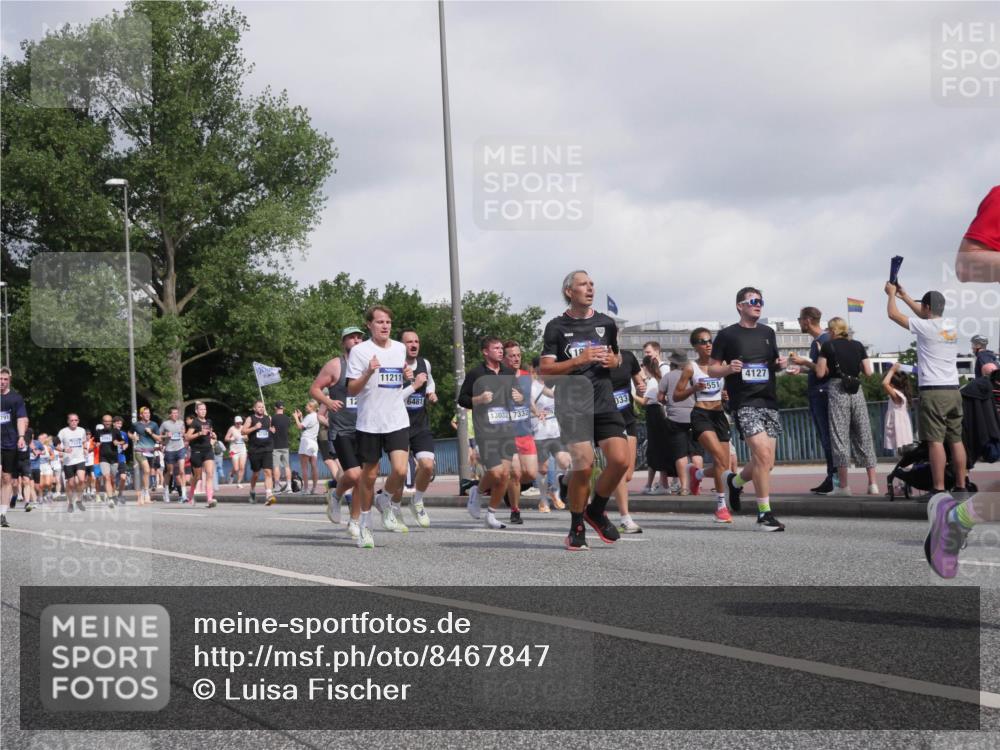 29.06.2025 - hella hamburg halbmarathon Luisa Fischer http://msf.ph/oto/8467847 29.06.2025 09:58:35 Kennedybrücke 12, 11211, 6481, 4127, 13032, 7332, 033, 551, 1151, 1216, 1689, 3654, 3945, 4033, 4127, 4346, 4938, 5708, 6481, 6994, 7100, 7224, 7269, 7332, 7657, 9491, 9551, 9934, 10596, 10811 meine-sportfotos.de