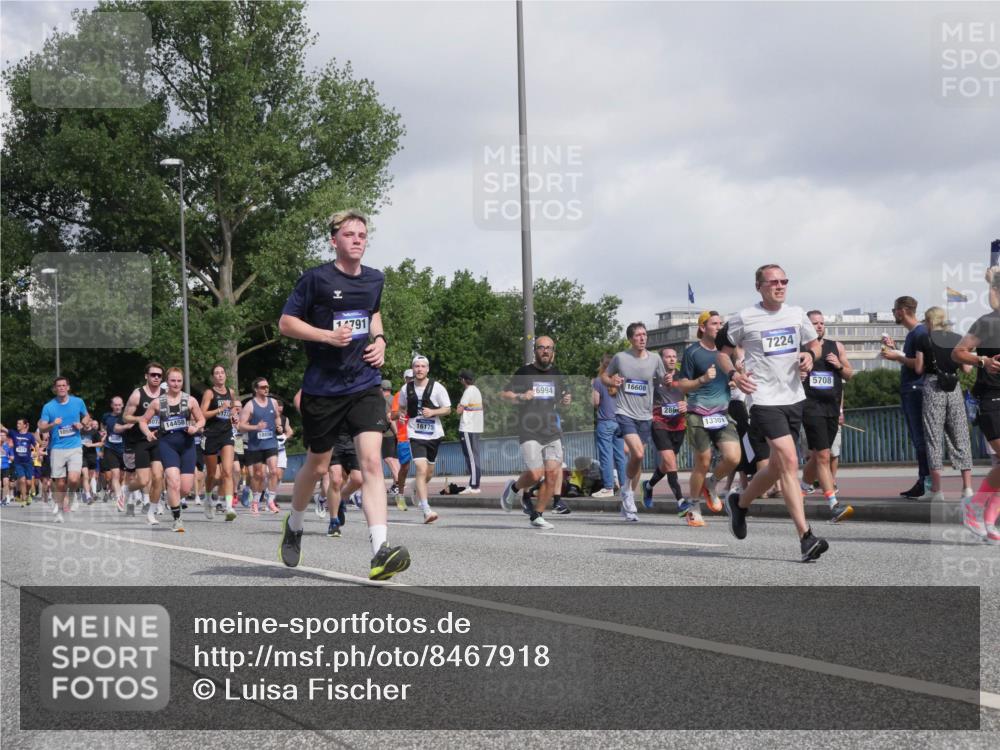 29.06.2025 - hella hamburg halbmarathon Luisa Fischer http://msf.ph/oto/8467918 29.06.2025 09:58:40 Kennedybrücke 073, 1733, 10596, 14458, 1791, 16175, 6994, 16608, 286, 13301, 7224, 5708, 1143, 1257, 1507, 2250, 2260, 2884, 3060, 3399, 3945, 4346, 4557, 4938, 5116, 5708, 6134, 6168, 6481, 6994, 7100, 7224, 8390, 8668, 8821, 9074, 10596, 10603, 10811 meine-sportfotos.de