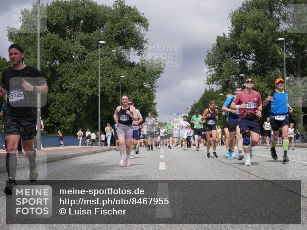 29.06.2025 - hella hamburg halbmarathon Luisa Fischer http://msf.ph/oto/8467955 29.06.2025 10:42:41 Kennedybrücke 12745, 6611, 12090, 0554, 17634, 1232, 2893, 6342, 6343, 6611, 7053, 7684, 8243, 8367, 8457, 9393, 9708, 10001, 10516, 10554 meine-sportfotos.de