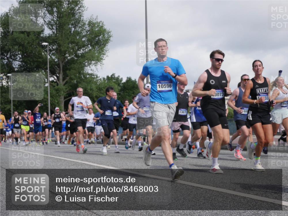 29.06.2025 - hella hamburg halbmarathon Luisa Fischer http://msf.ph/oto/8468003 29.06.2025 09:58:45 Kennedybrücke 10596, 12519, 226, 13672, 18487060, 3073, 88, 33, 15620, 1143, 1257, 1267, 1507, 2250, 2260, 2504, 2818, 2884, 3060, 3399, 3543, 4346, 4557, 5116, 5708, 6115, 6134, 6168, 6994, 8273, 8390, 8668, 8821, 9074, 10408, 10596, 10603 meine-sportfotos.de