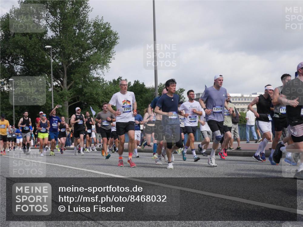 29.06.2025 - hella hamburg halbmarathon Luisa Fischer http://msf.ph/oto/8468032 29.06.2025 09:58:46 Kennedybrücke 116, 9074, 18190, 0603, 11009, 12, 2260, 8487, 12519, 882, 2884, 18451, 177, 1143, 1257, 1267, 1507, 1976, 2250, 2260, 2504, 2818, 2884, 3060, 3399, 3543, 4346, 4557, 5116, 5708, 6115, 6134, 6168, 6994, 8273, 8390, 8668, 8821, 9074, 10408, 10596, 10603 meine-sportfotos.de