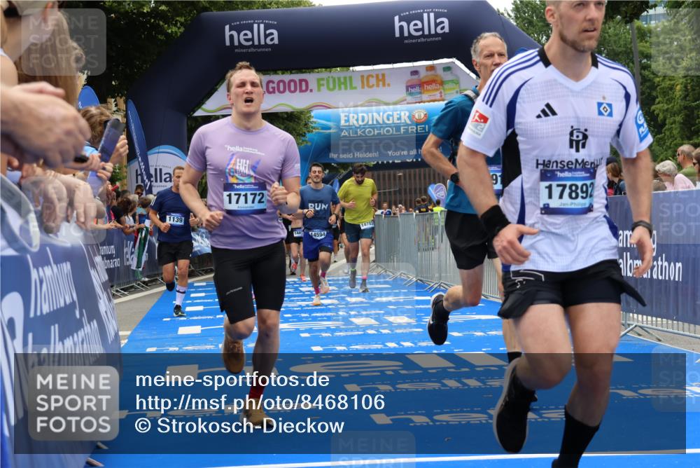 29.06.2025 - hella hamburg halbmarathon Strokosch-Dieckow http://msf.ph/oto/8468106 29.06.2025 10:46:53 Ziel 1139, 1689, 4091, 10122, 11858, 13728, 13940, 14385, 14415, 14449, 14594, 15825, 16081, 17172, 17353, 17492, 17669, 17892, 17979, 19105 meine-sportfotos.de
