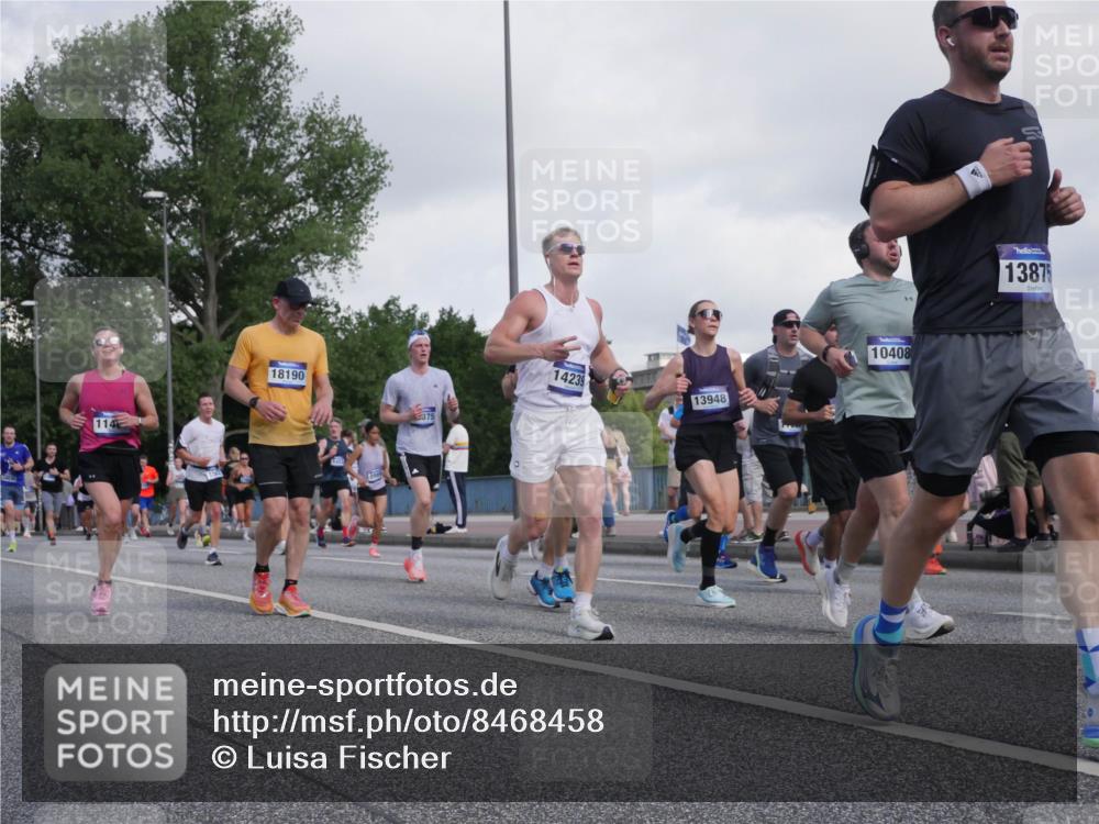 29.06.2025 - hella hamburg halbmarathon Luisa Fischer http://msf.ph/oto/8468458 29.06.2025 09:58:54 Kennedybrücke 114, 18190, 375, 14239, 13948, 10408, 168, 13875, 1061, 1120, 1267, 1452, 1592, 1976, 2504, 2818, 3543, 5607, 6115, 7943, 8273, 8989, 10408 meine-sportfotos.de