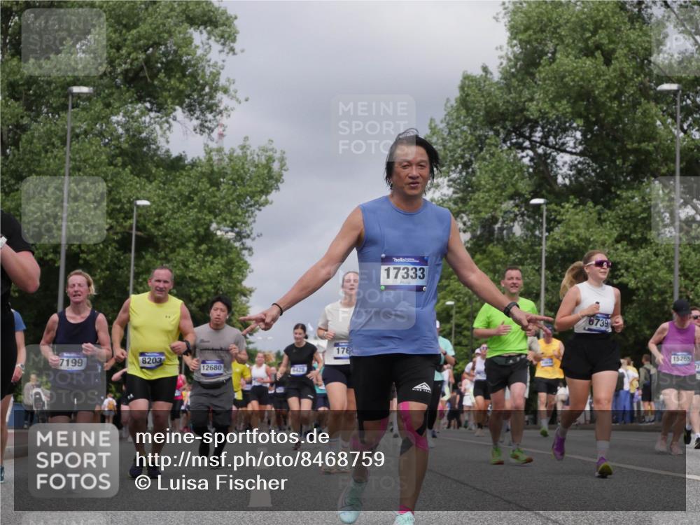 29.06.2025 - hella hamburg halbmarathon Luisa Fischer http://msf.ph/oto/8468759 29.06.2025 10:43:03 Kennedybrücke 7199, 8203, 12680, 6428, 176, 17333, 6739, 15265, 1760, 2313, 3046, 3727, 4523, 4659, 6427, 6698, 6739, 7045, 9455, 9777, 10441, 10512, 10714 meine-sportfotos.de