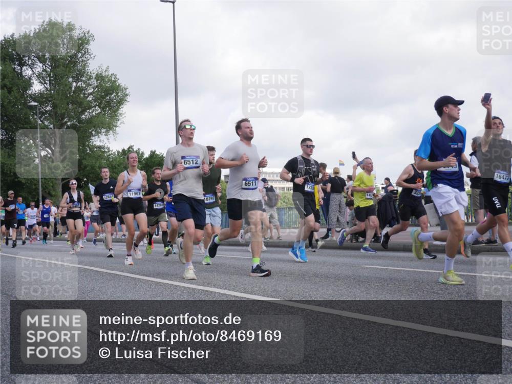 29.06.2025 - hella hamburg halbmarathon Luisa Fischer http://msf.ph/oto/8469169 29.06.2025 09:59:17 Kennedybrücke 12651, 11961, 6512, 14286, 18297, 6511, 1785, 1492, 16477, 1628, 2083, 3256, 4065, 4077, 4377, 4404, 4711, 5482, 6511, 6512, 8335, 8921, 9537, 9597, 9638, 9695 meine-sportfotos.de