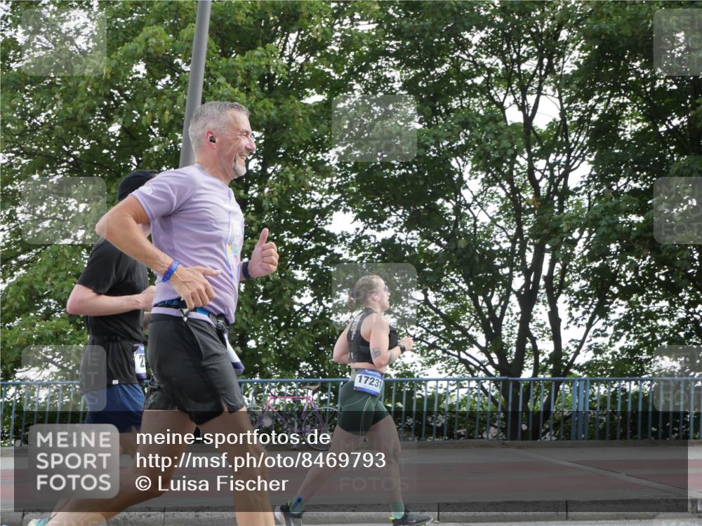 29.06.2025 - hella hamburg halbmarathon Luisa Fischer http://msf.ph/oto/8469793 29.06.2025 09:59:40 Kennedybrücke 17231, 1496, 1537, 1833, 2208, 2340, 2378, 2396, 2771, 2839, 2869, 2878, 3575, 4833, 5169, 5194, 5839, 8112, 8313, 8587, 8618, 8661, 8710, 8863, 9752, 9820, 9876, 10189, 10859 meine-sportfotos.de