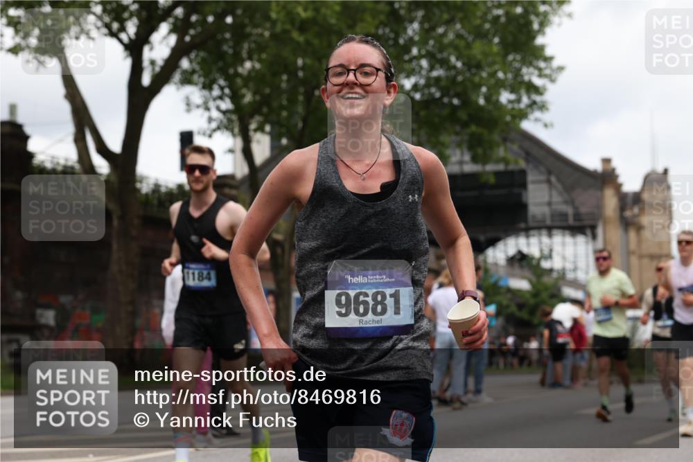29.06.2025 - hella hamburg halbmarathon Yannick Fuchs http://msf.ph/oto/8469816 29.06.2025 10:57:34 20KM 1184, 1316, 1722, 1724, 1940, 1992, 2424, 2685, 3360, 4370, 5305, 5384, 5734, 6631, 7243, 7290, 7333, 8822, 9124, 9439, 9681, 10128, 10705, 10766, 10866, 11527, 11657, 11771, 12315, 12316, 12513, 12662, 13171, 13528, 13551, 14135, 14313, 14493, 15137, 15516, 15532, 15550, 15897, 16424, 16426, 16478, 16639, 16872, 17071, 17437, 17757, 17894, 18028, 18122, 18355, 18717 meine-sportfotos.de