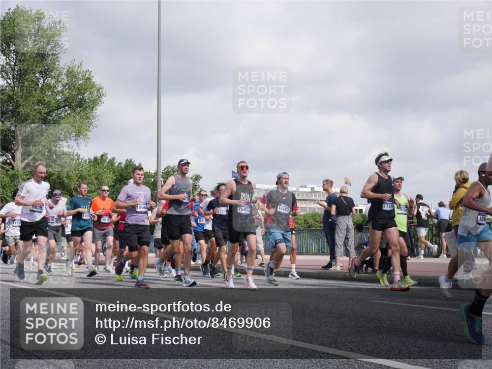 29.06.2025 - hella hamburg halbmarathon Luisa Fischer http://msf.ph/oto/8469906 29.06.2025 09:59:44 Kennedybrücke 11975, 5839, 18, 8618, 15664, 831, 3394, 15917, 14482, 17358, 19184, 128, 1381, 1537, 1833, 2074, 2340, 2378, 2396, 2839, 2869, 2878, 3575, 3652, 4897, 5194, 5839, 8112, 8313, 8618, 8661, 8710, 8863, 9820, 9876, 10189, 10859 meine-sportfotos.de