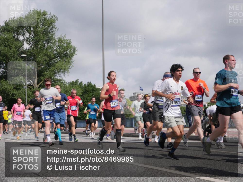 29.06.2025 - hella hamburg halbmarathon Luisa Fischer http://msf.ph/oto/8469965 29.06.2025 09:59:47 Kennedybrücke 451, 12528, 14192, 12482, 10189, 158, 12585, 16094, 8112, 1581, 11975, 8618, 10859, 1381, 1833, 2074, 2111, 2378, 2396, 2839, 2869, 2878, 3575, 3652, 3791, 4770, 4897, 5194, 5839, 8112, 8313, 8618, 8661, 8710, 8813, 8863, 9876, 9985, 10189, 10859 meine-sportfotos.de