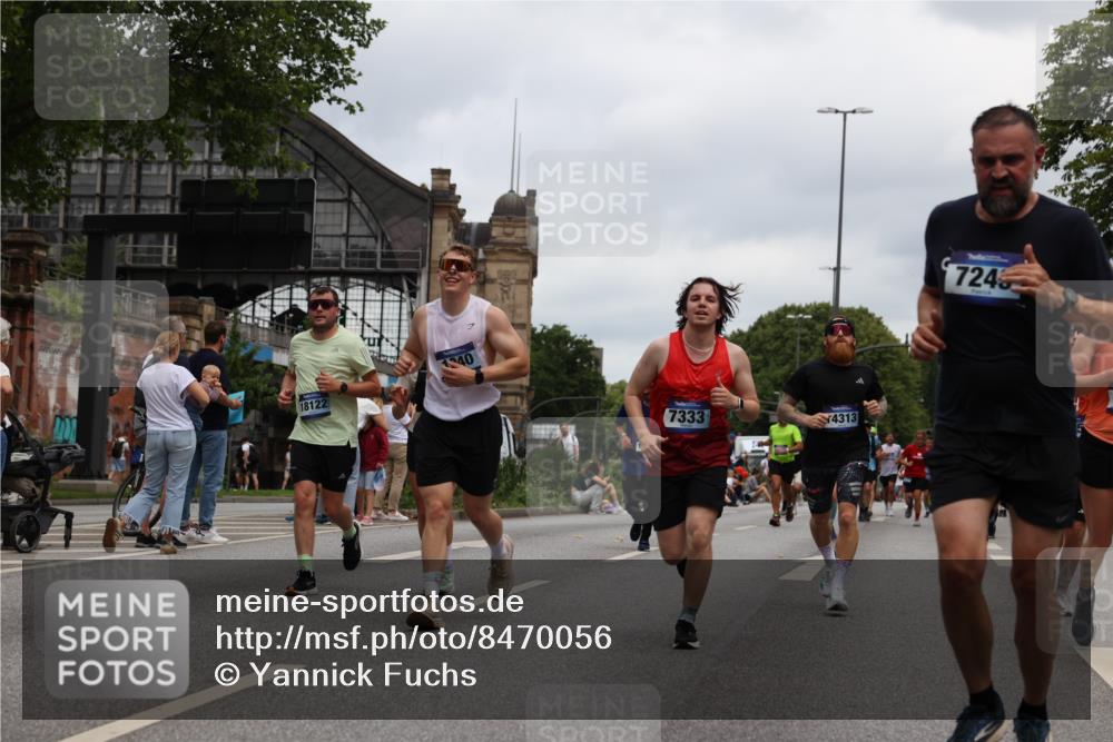 29.06.2025 - hella hamburg halbmarathon Yannick Fuchs http://msf.ph/oto/8470056 29.06.2025 10:57:35 20KM 1184, 1316, 1722, 1724, 1940, 1992, 2424, 2685, 3360, 4328, 4370, 5305, 5384, 5734, 6631, 7243, 7290, 7333, 8822, 9124, 9439, 9681, 10128, 10705, 10766, 10866, 11527, 11657, 11771, 12315, 12316, 12513, 12662, 13171, 13528, 13551, 14135, 14313, 14493, 15137, 15516, 15532, 15550, 15897, 16424, 16426, 16478, 16639, 16872, 17071, 17437, 17757, 17894, 18028, 18122, 18355, 18717 meine-sportfotos.de