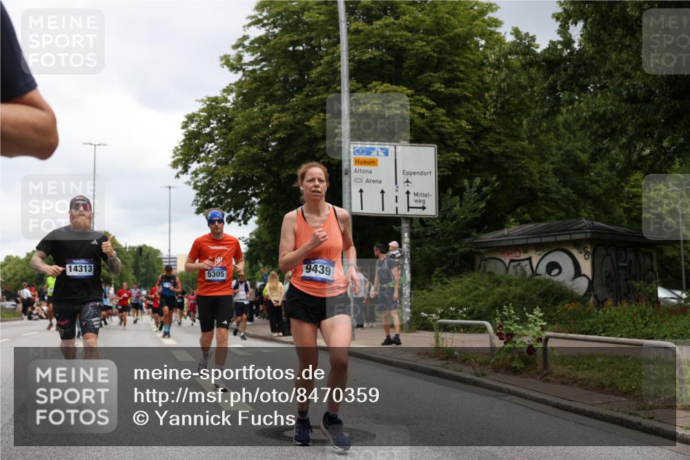 29.06.2025 - hella hamburg halbmarathon Yannick Fuchs http://msf.ph/oto/8470359 29.06.2025 10:57:36 20KM 1184, 1316, 1722, 1724, 1940, 1992, 2424, 2685, 3360, 4328, 4370, 5305, 5384, 5734, 6631, 7243, 7290, 7333, 8822, 9124, 9439, 9681, 10128, 10705, 10766, 10866, 11527, 11657, 11771, 12315, 12316, 12513, 12662, 13171, 13528, 13551, 14135, 14313, 14493, 15516, 15532, 15550, 15897, 16424, 16426, 16639, 16872, 17071, 17437, 17757, 17894, 18028, 18122, 18355, 18717 meine-sportfotos.de