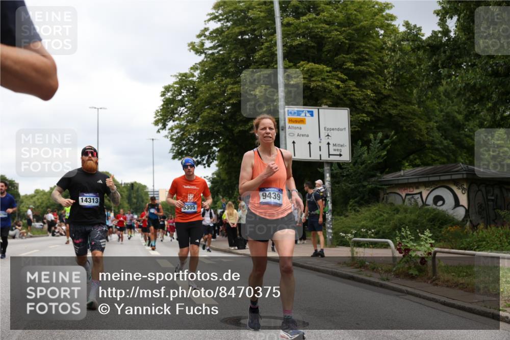 29.06.2025 - hella hamburg halbmarathon Yannick Fuchs http://msf.ph/oto/8470375 29.06.2025 10:57:36 20KM 1184, 1316, 1722, 1724, 1940, 1992, 2424, 2685, 3360, 4328, 4370, 5305, 5384, 5734, 6631, 7243, 7290, 7333, 8822, 9124, 9439, 9681, 10128, 10705, 10766, 10866, 11527, 11657, 11771, 12315, 12316, 12513, 12662, 13171, 13528, 13551, 14135, 14313, 14493, 15516, 15532, 15550, 15897, 16424, 16426, 16639, 16872, 17071, 17437, 17757, 17894, 18028, 18122, 18355, 18717 meine-sportfotos.de