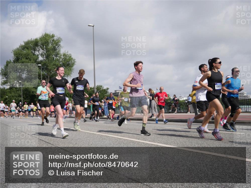 29.06.2025 - hella hamburg halbmarathon Luisa Fischer http://msf.ph/oto/8470642 29.06.2025 10:00:08 Kennedybrücke 5018, 16800, 6125, 1780, 18657, 1086, 1327, 1442, 2119, 2595, 2814, 2855, 3103, 4261, 4299, 4558, 5013, 5018, 5024, 5744, 6033, 6125, 6762, 6795, 7259, 7918, 8447, 9060, 9316, 10133, 10191, 10192, 10549, 10667 meine-sportfotos.de