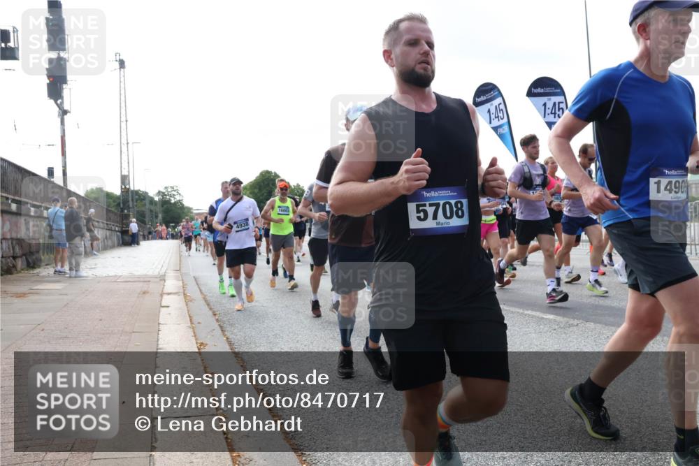 29.06.2025 - hella hamburg halbmarathon Lena Gebhardt http://msf.ph/oto/8470717 29.06.2025 09:55:33 Lombardsbrücke 4938, 16003, 5708, 1, 45, 1, 45, 1663, 14909, 1120, 1143, 1151, 1200, 1461, 1630, 1683, 1696, 1706, 1884, 1976, 2207, 2274, 2284, 2287, 2411, 2706, 2708, 2718, 2884, 3087, 3213, 3258, 3399, 3435, 3654, 3692, 3747, 3945, 3985, 4033, 4088, 4093, 4121, 4127, 4189, 4324, 4345, 4601, 4847, 4890, 4938, 5102, 5421, 5459, 5638, 5708, 5915, 6009, 6027, 6054, 6158, 6421, 6481, 6532, 6662, 6691, 6836, 6938, 6994, 7052, 7269, 7312, 7659, 8371, 8437, 8693, 8889, 9031, 9159, 9869, 9931 meine-sportfotos.de