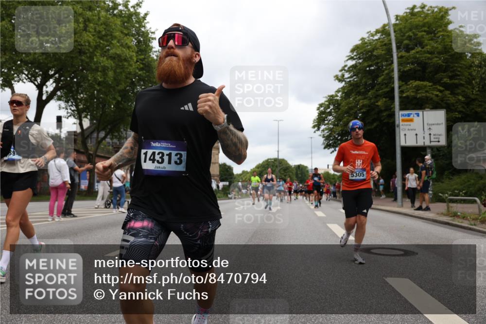 29.06.2025 - hella hamburg halbmarathon Yannick Fuchs http://msf.ph/oto/8470794 29.06.2025 10:57:38 20KM 1184, 1316, 1722, 1724, 1940, 1992, 2685, 3360, 4328, 4370, 5305, 5384, 5734, 6631, 7243, 7290, 7333, 8561, 8822, 9124, 9439, 9681, 10705, 10766, 10866, 11149, 11527, 11657, 11771, 12315, 12316, 12513, 12662, 13171, 13528, 14135, 14313, 14493, 15516, 15532, 15550, 15897, 16424, 16426, 16639, 16872, 17071, 17437, 17730, 17894, 18028, 18122, 18717 meine-sportfotos.de