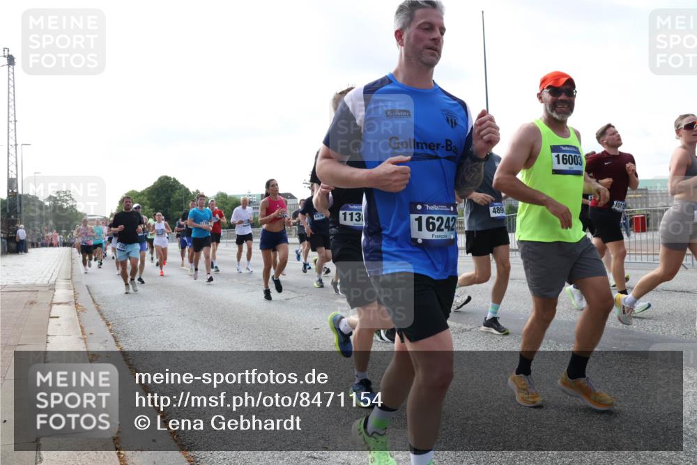 29.06.2025 - hella hamburg halbmarathon Lena Gebhardt http://msf.ph/oto/8471154 29.06.2025 09:55:35 Lombardsbrücke 120, 1479, 113, 16242, 489, 16003, 1120, 1143, 1151, 1200, 1267, 1461, 1630, 1683, 1696, 1706, 1884, 1976, 2207, 2274, 2284, 2287, 2411, 2706, 2708, 2718, 2884, 3087, 3213, 3258, 3399, 3435, 3654, 3692, 3747, 3945, 3985, 4033, 4088, 4093, 4121, 4127, 4189, 4324, 4345, 4601, 4847, 4890, 4938, 5102, 5421, 5459, 5708, 5915, 6009, 6027, 6054, 6158, 6421, 6481, 6532, 6662, 6691, 6836, 6938, 6994, 7052, 7056, 7269, 7312, 8371, 8437, 8693, 8889, 9159, 9931 meine-sportfotos.de