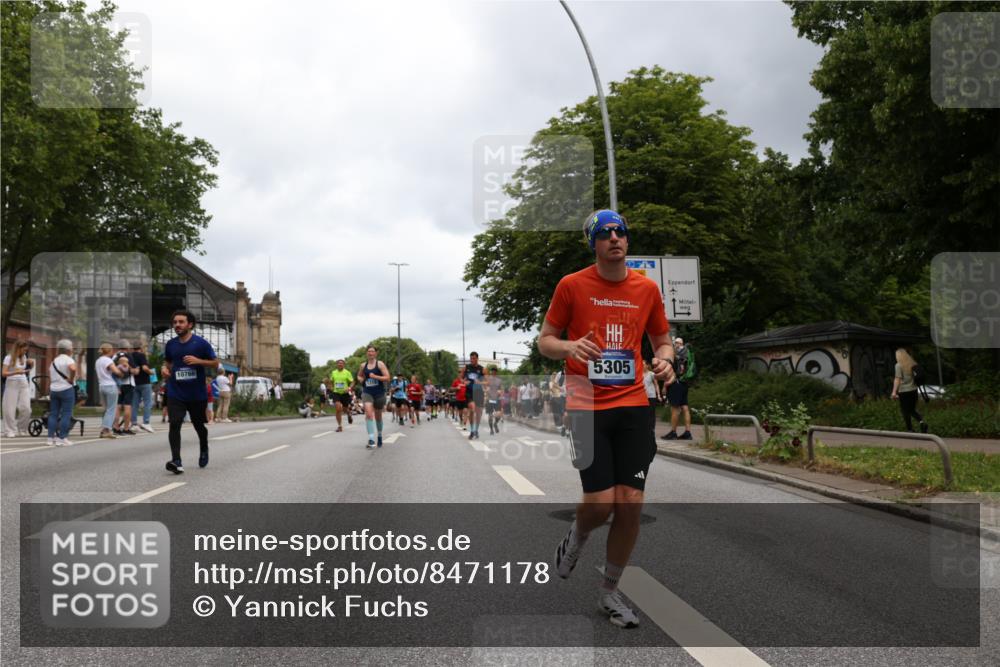 29.06.2025 - hella hamburg halbmarathon Yannick Fuchs http://msf.ph/oto/8471178 29.06.2025 10:57:39 20KM 1184, 1316, 1464, 1722, 1724, 1940, 1992, 2685, 3360, 4328, 4370, 5305, 5384, 5734, 6631, 7243, 7290, 7333, 8561, 8822, 9439, 9681, 10705, 10766, 10866, 11149, 11527, 11657, 11771, 12315, 12316, 12513, 12662, 13171, 14135, 14313, 14493, 15516, 15532, 15550, 15897, 16424, 16426, 16639, 16872, 16995, 17071, 17437, 17730, 17894, 18028, 18122, 18717 meine-sportfotos.de