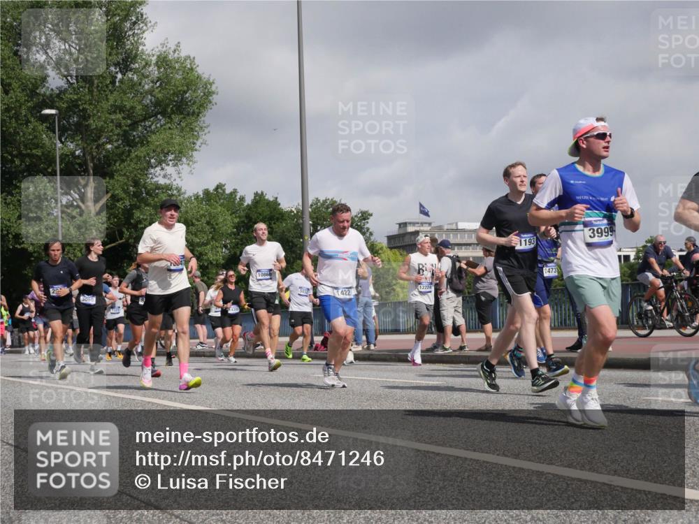 29.06.2025 - hella hamburg halbmarathon Luisa Fischer http://msf.ph/oto/8471246 29.06.2025 10:00:31 Kennedybrücke 2, 3058, 1321, 10860, 12224, 5032, 422, 1193, 1473, 3999, 1094, 1193, 1320, 1321, 1422, 2252, 2946, 3048, 3058, 3999, 4379, 5032, 5633, 5907, 6374, 6569, 6776, 7134, 7742, 7952, 7973, 8172, 8973, 9214, 9227, 10368, 10376, 10860 meine-sportfotos.de