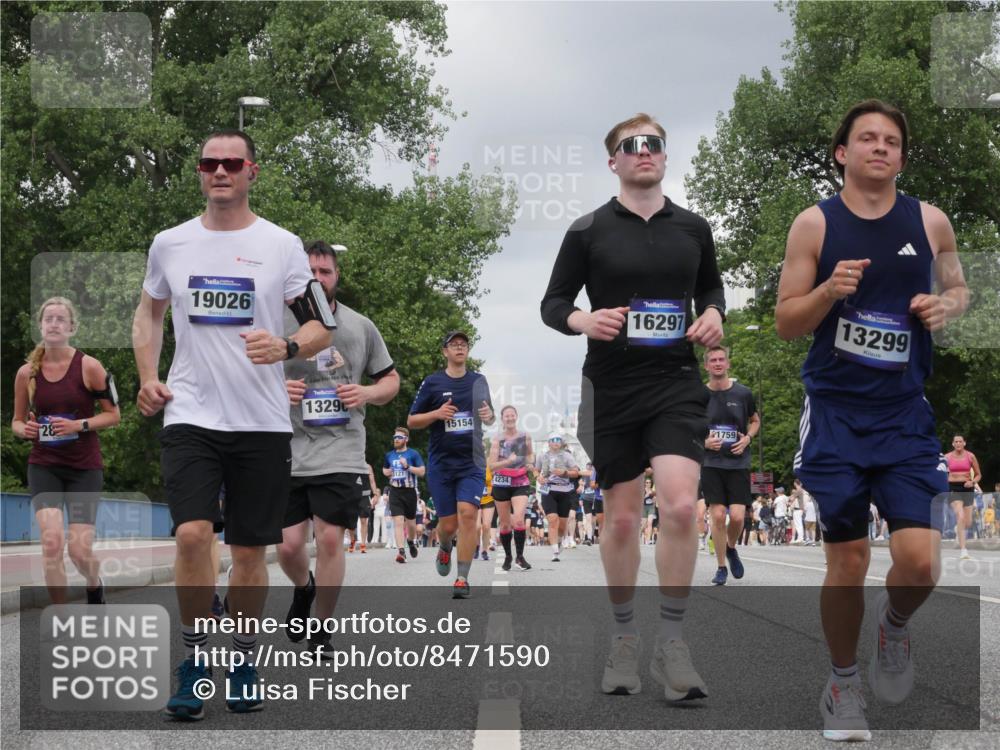 29.06.2025 - hella hamburg halbmarathon Luisa Fischer http://msf.ph/oto/8471590 29.06.2025 10:44:19 Kennedybrücke 28, 19026, 1329, 15154, 3121, 4234, 16297, 01, 1759, 13299, 4044, 7293, 7585, 7829, 8429, 8430, 8878, 9962, 10269 meine-sportfotos.de