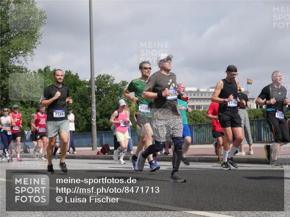 29.06.2025 - hella hamburg halbmarathon Luisa Fischer http://msf.ph/oto/8471713 29.06.2025 10:00:47 Kennedybrücke 2448, 6355, 6356, 7724, 8689, 986, 17765, 1335, 1179, 1258, 1335, 1563, 1870, 2397, 2448, 2488, 2612, 2636, 4814, 4986, 5672, 6356, 7594, 7646, 7724, 7976, 8176, 8689, 9065, 9145, 9835 meine-sportfotos.de
