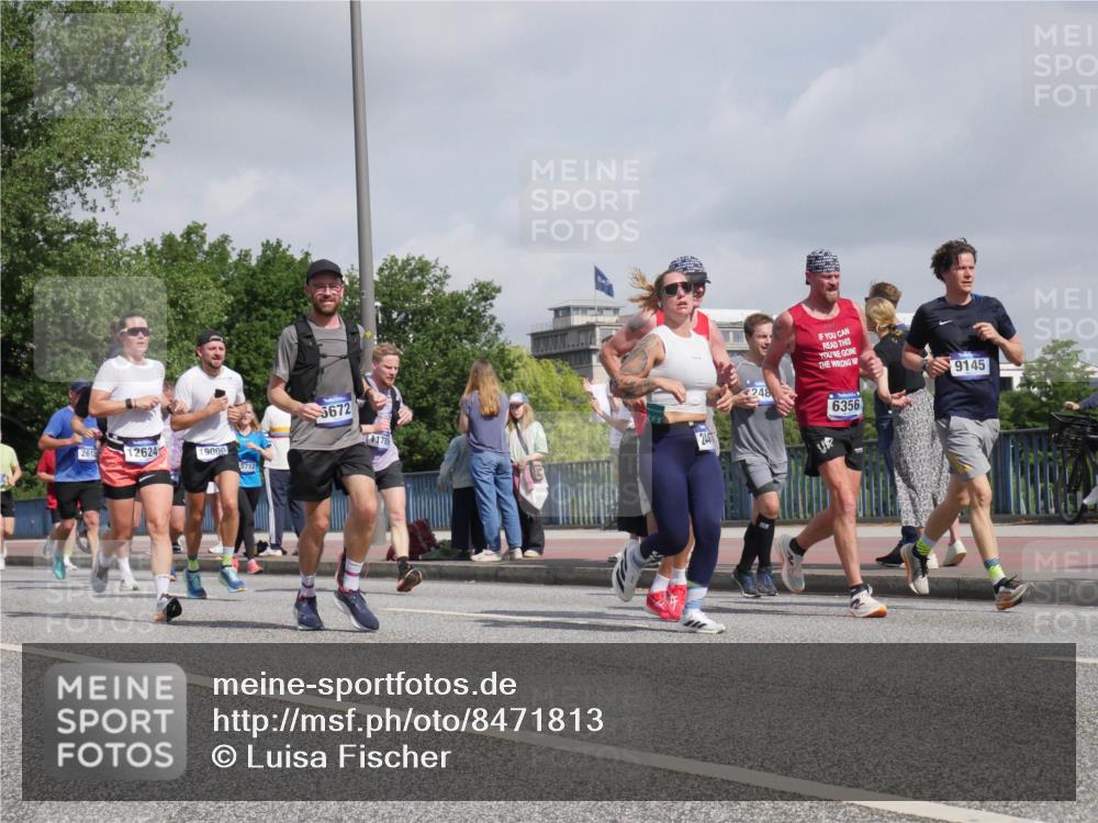 29.06.2025 - hella hamburg halbmarathon Luisa Fischer http://msf.ph/oto/8471813 29.06.2025 10:00:51 Kennedybrücke 2612, 12624, 19000, 5712, 5672, 11789, 247, 248, 6356, 9145, 1179, 1258, 1563, 2448, 2488, 2612, 2636, 3251, 4814, 4986, 5093, 5672, 6164, 6356, 7646, 7724, 7976, 8508, 9057, 9065, 9145, 9656, 9835 meine-sportfotos.de