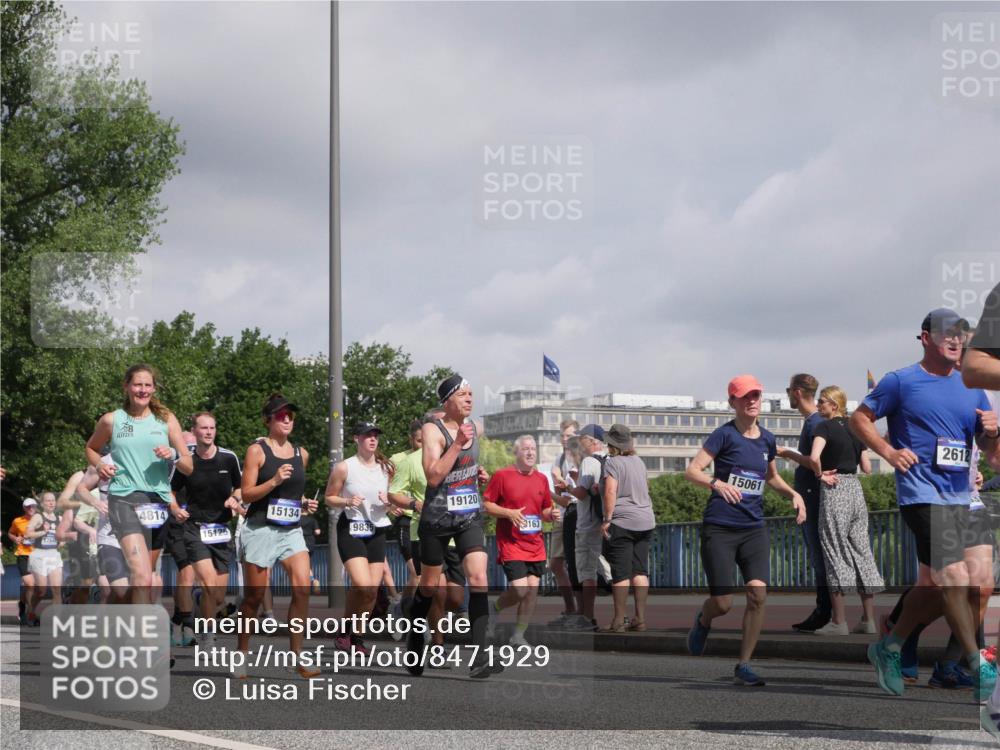 29.06.2025 - hella hamburg halbmarathon Luisa Fischer http://msf.ph/oto/8471929 29.06.2025 10:00:55 Kennedybrücke 8, 3, 4814, 15134, 9835, 15125, 19120, 163, 15061, 2612, 1179, 1563, 2448, 2488, 2612, 2636, 3251, 4814, 5093, 6164, 6897, 7409, 7509, 7976, 8449, 8508, 9057, 9065, 9145, 9656, 9835 meine-sportfotos.de