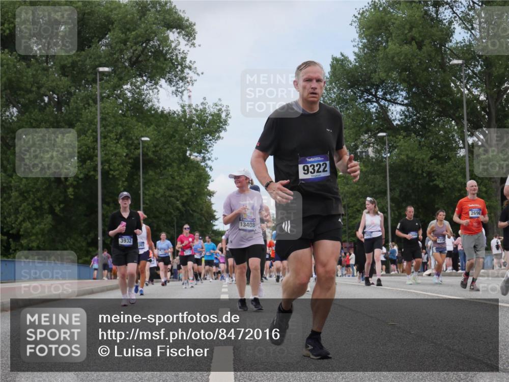 29.06.2025 - hella hamburg halbmarathon Luisa Fischer http://msf.ph/oto/8472016 29.06.2025 11:15:46 Kennedybrücke 3932, 13408, 9322, 2005, 3040, 1514, 2696, 2695, 2696, 2969, 3301, 3932, 4640, 7149, 8397, 8876, 9322, 9415, 10827 meine-sportfotos.de