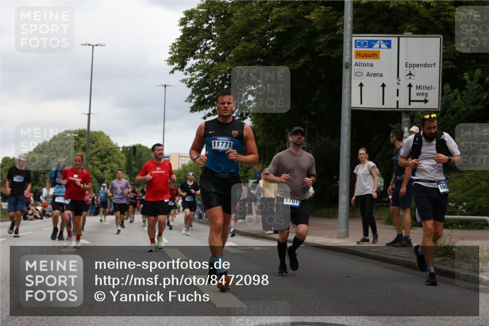 29.06.2025 - hella hamburg halbmarathon Yannick Fuchs http://msf.ph/oto/8472098 29.06.2025 10:57:42 20KM 1184, 1254, 1316, 1464, 1722, 1724, 1940, 2685, 4328, 4370, 5305, 5384, 7243, 7290, 7333, 8561, 9191, 9439, 9681, 10705, 10766, 10866, 11149, 11527, 11657, 11771, 12315, 12316, 12513, 12662, 13171, 13841, 14135, 14313, 14493, 15093, 15532, 15550, 15897, 16424, 16426, 16639, 16995, 17061, 17071, 17437, 17730, 17894, 18122, 18717 meine-sportfotos.de